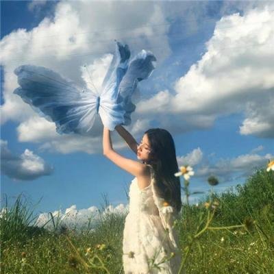女走私犯玛丽莎封面